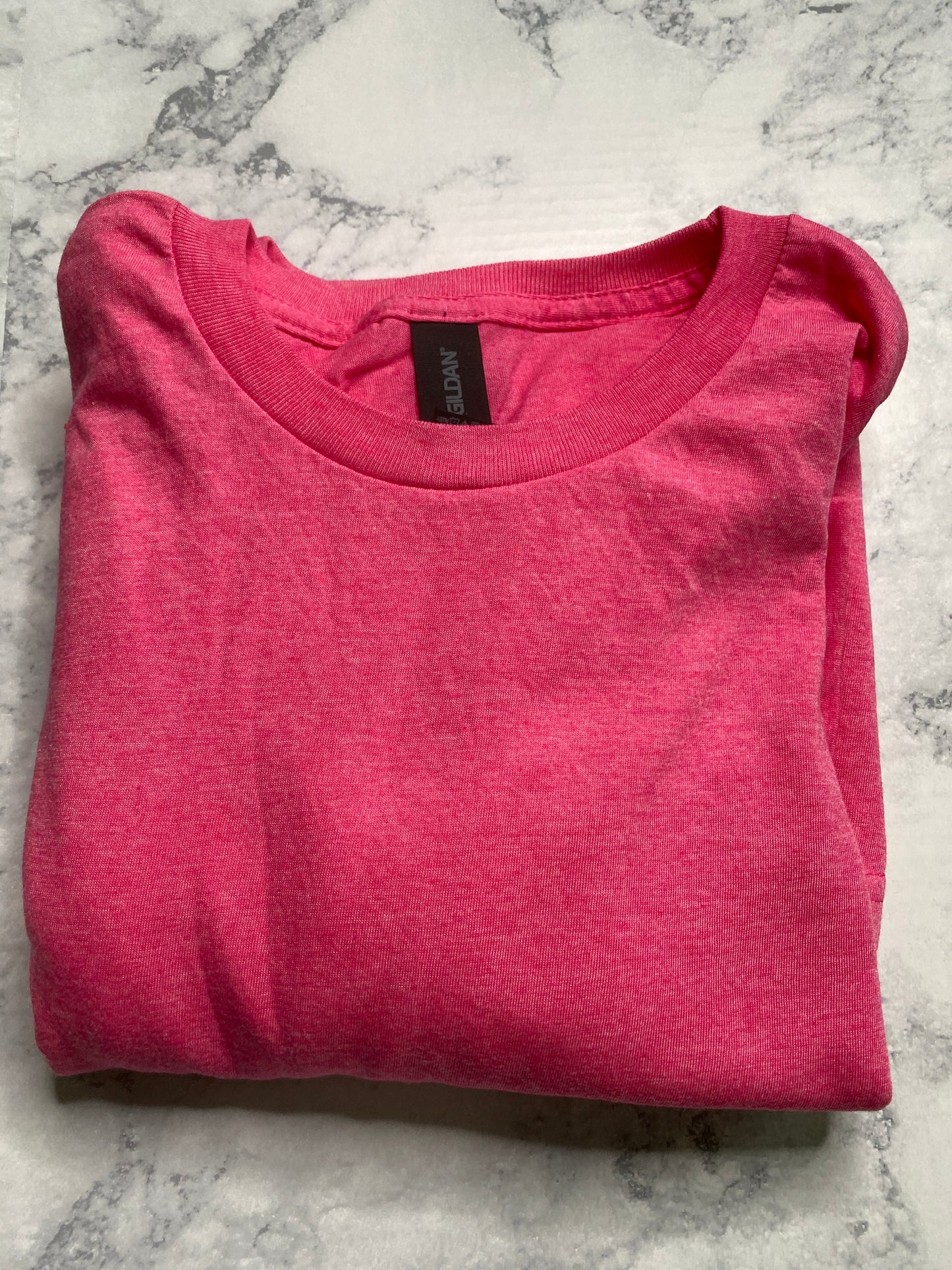 Even in the Midst of My Storm I see God Working It out for Me T-Shirt _purple/pink